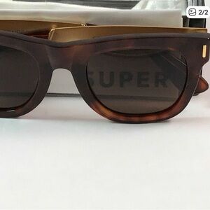 RetroSuperFuture Ciccio Francis
Havana Sunglasses